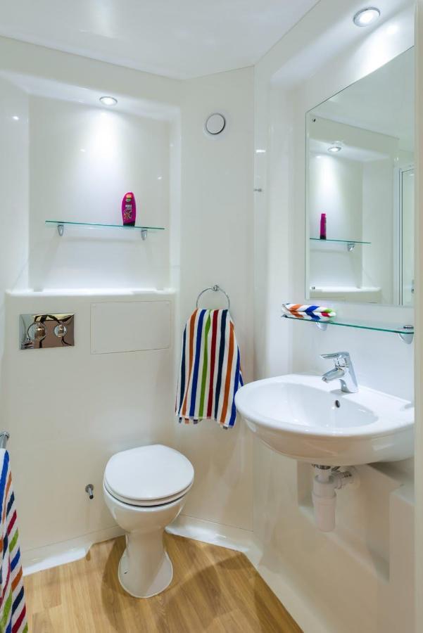 Zeni Ensuite Rooms In Exeter Exterior foto